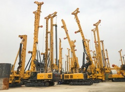 XCMG XR240D Xr240e Pile Driver 80m Depth Used Crawler Hydraulic Rotary Drilling Rig